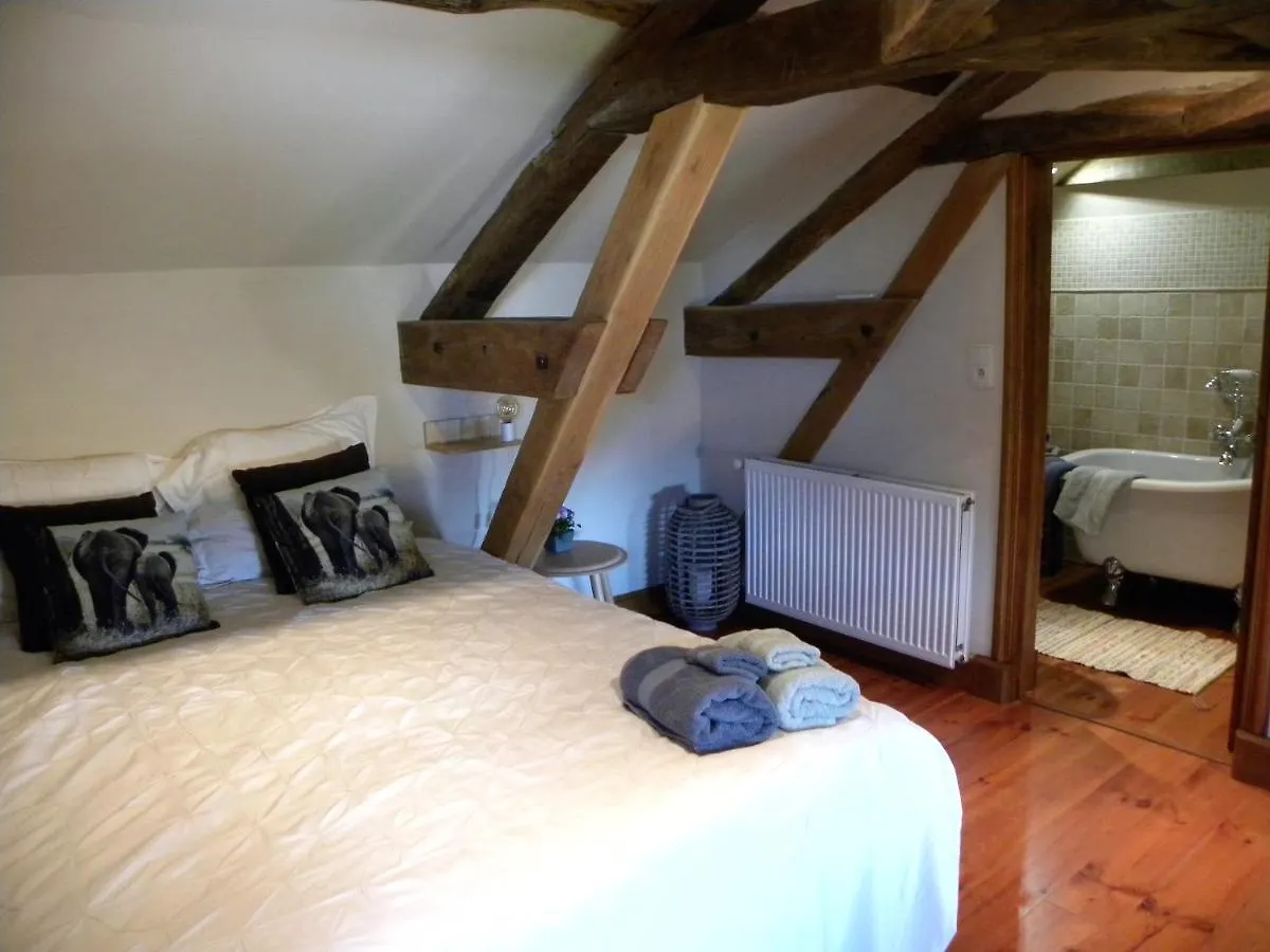 Maison Olleris Couloume-Mondebat 0*,